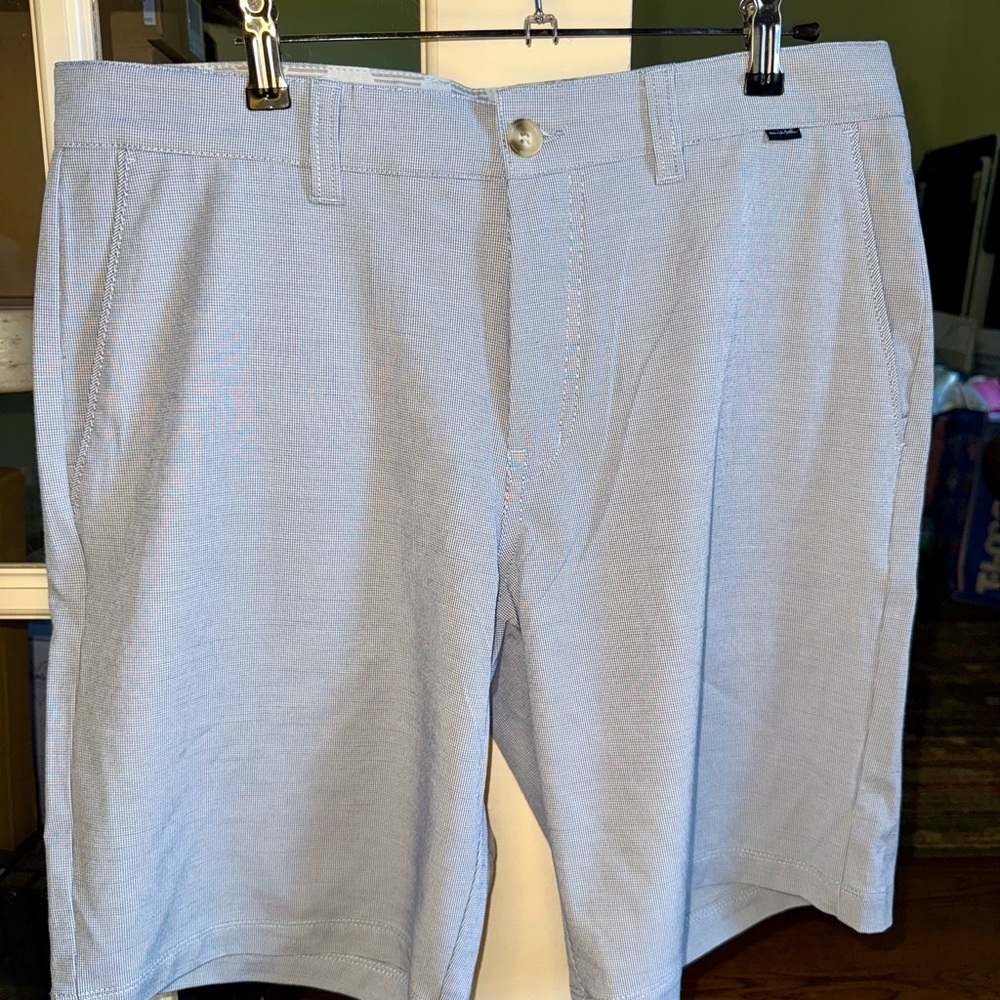 NWT Travis Matthew Men's Light Blue Shorts